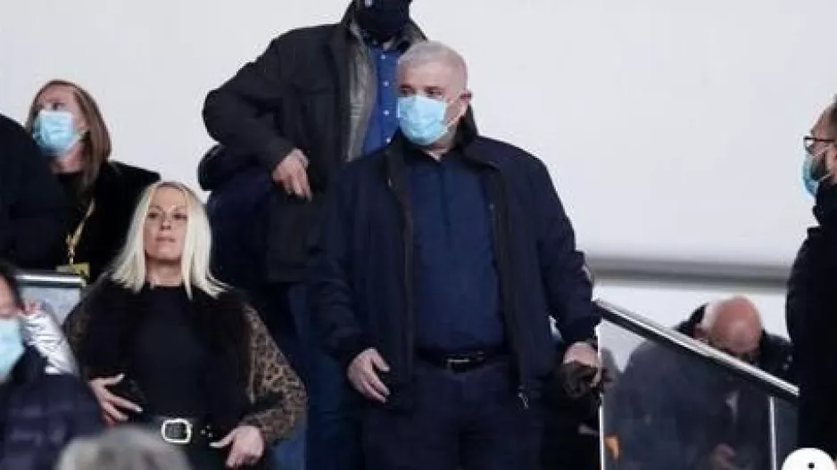 Πρόεδρε, μεταγραφές! 