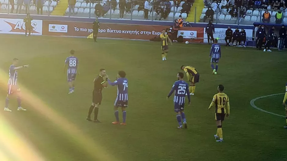 Χάνει ΑΕΚ ή Ομόνοια ο Ουάρντα