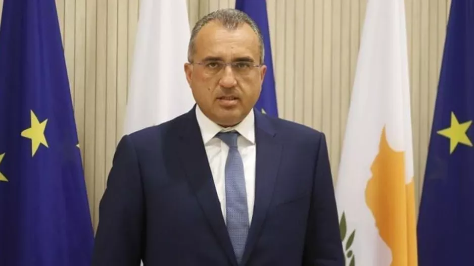 Tελευταία προειδοποίηση για μάσκες - "Θα κλείσουν τα γήπεδα για τον κόσμο"