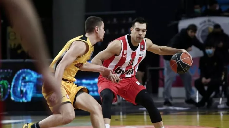 Η ΑΕΚ ήταν στο +16, αλλά νίκησε ο Ολυμπιακός!