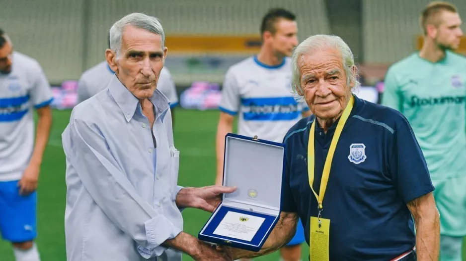 Απόλλωνας για Σεραφείδη