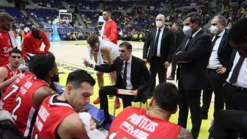 Κρούσμα κορονοϊού στους «ερυθρόλευκους»