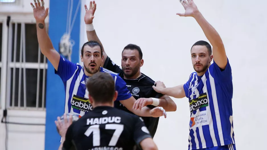 Νίκες για Sabbianco Ανόρθωση και Παρνασσό πριν το ντέρμπι