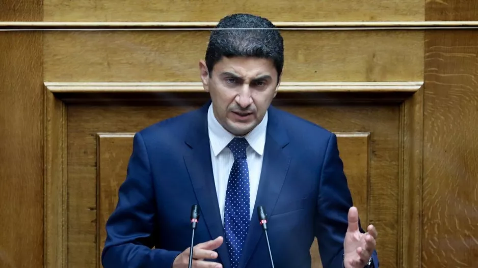 Αυγενάκης: "Το μέχρι 1.000 άτομα ήταν λάθος ως μέτρο"