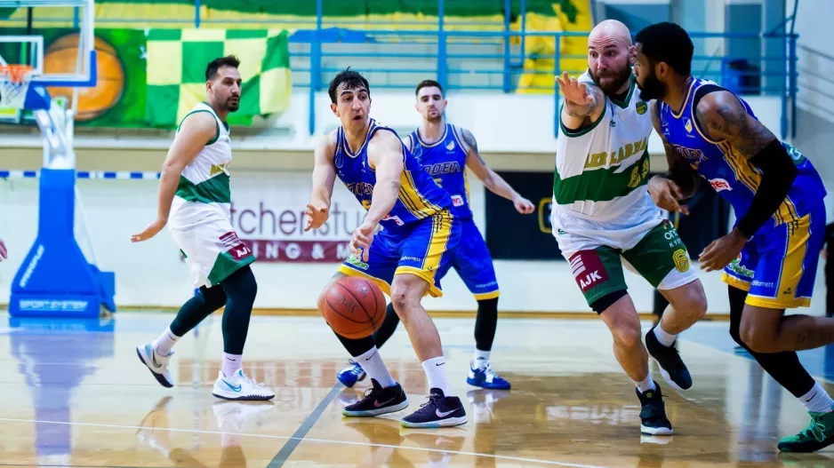 Σε τρεις δόσεις η 15η αγωνιστική / Όλη η δράση