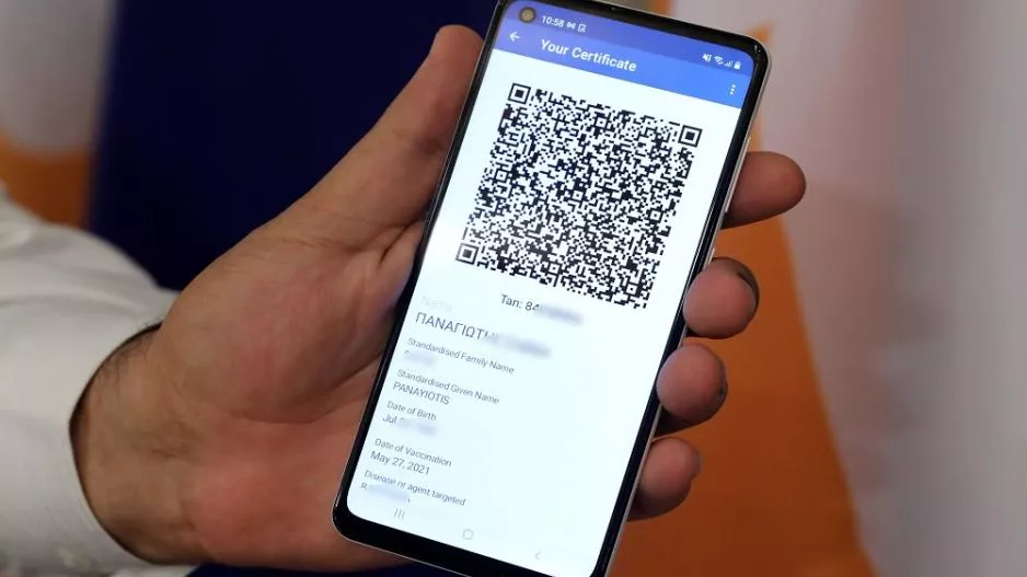 Κόκκινο από σήμερα το Safe Pass των θετικών