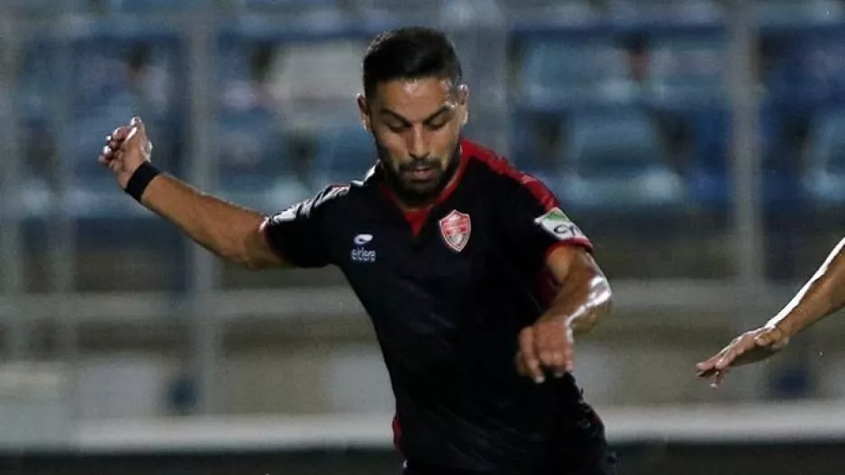 Προς... DEAL με Μομό Σασί