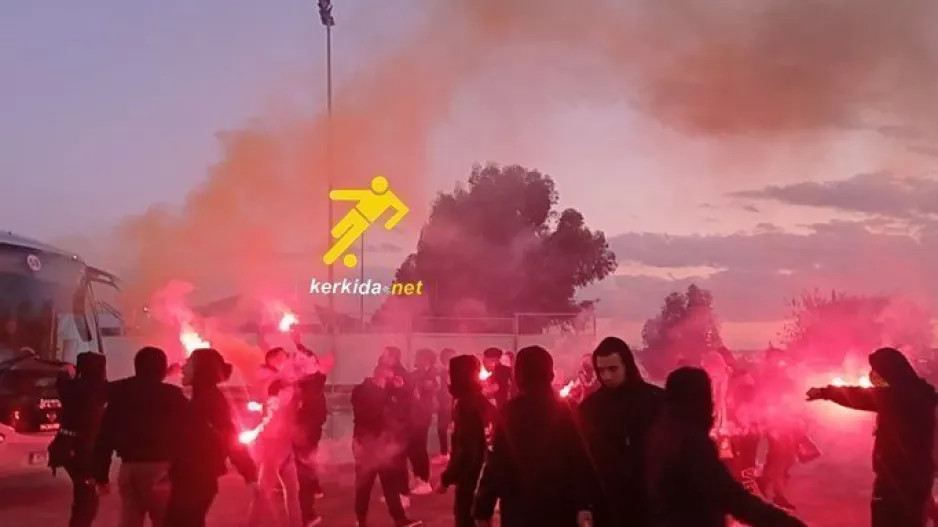 ΑΕΚ: Xαμός στην άφιξη της αποστολής! (φώτος)