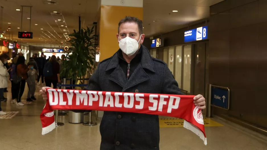  Έφτασε στην Αθήνα ο νέος προπονητής των ερυθρολεύκων