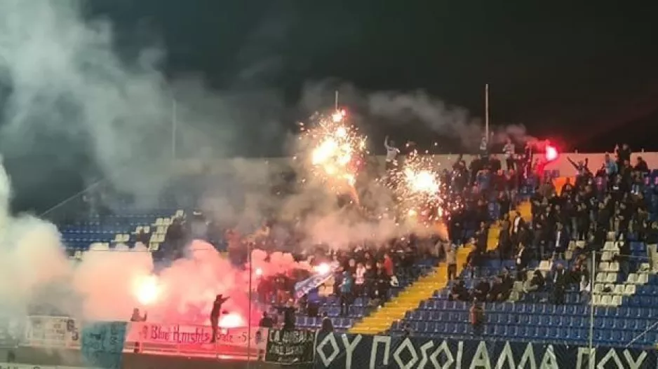 Εντυπωσιακή υποδοχή με πυρσούς στο Δασάκι! (βίντεο)