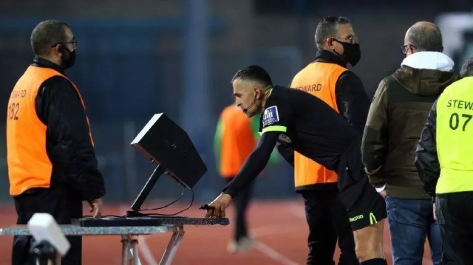 Αύριο οι φάσεις...