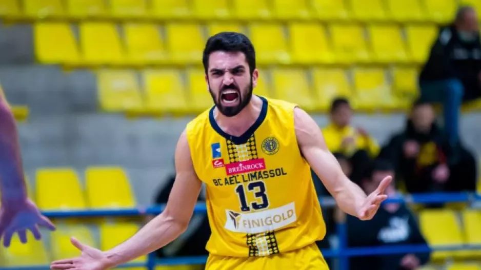 Το πανόραμα της 16ης αγωνιστικής/Προελαύνει η ΑΕΚ, τεράστια νίκη της ΑΕΛ