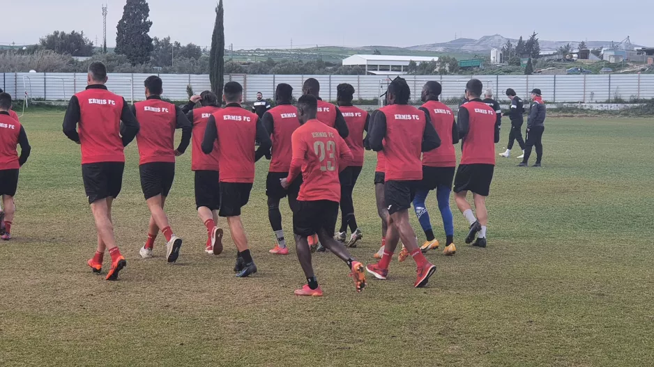 Ξεκίνησαν για το ντέρμπι (φώτος)