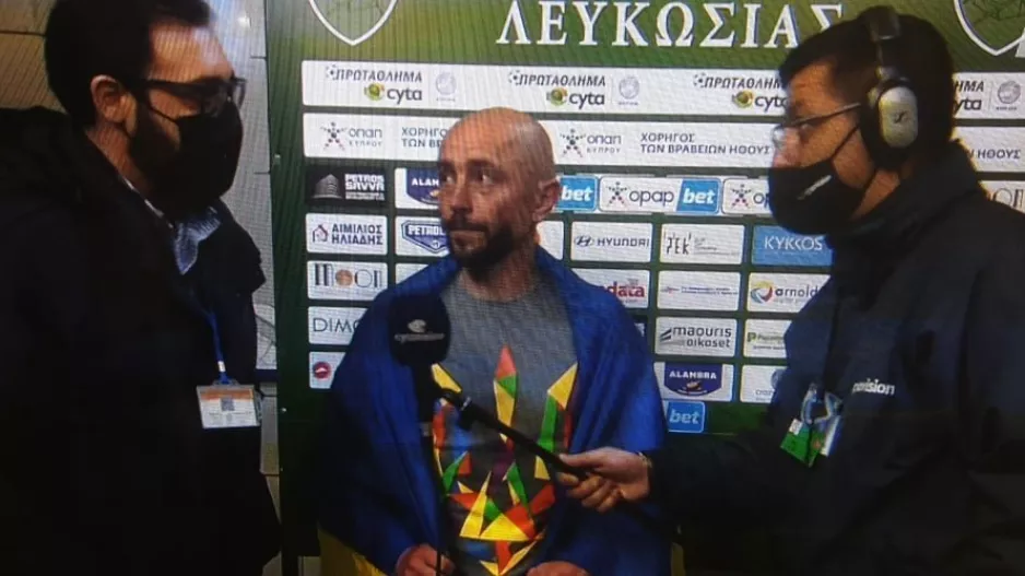 Δακρυσμένος ο Χουντόμπιακ/"Σας παρακαλώ, βοηθήστε την Ουκρανία"