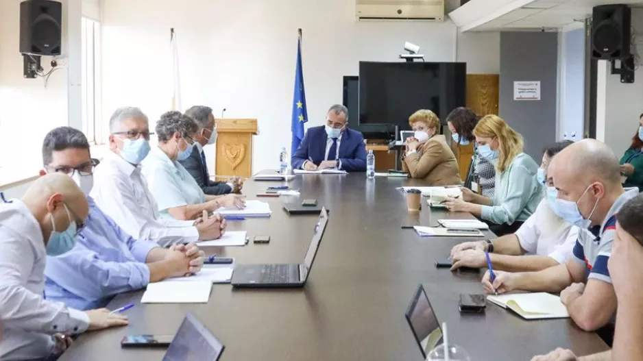 (ΕΞΕΛΙΞΗ) Αυτά τα μέτρα πάνε για έγκριση- Μέσα... και τα γήπεδα