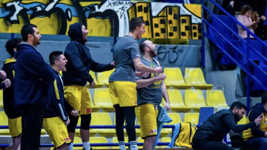 Αποθέωσε ΑΕΛίστες ο αρχηγός