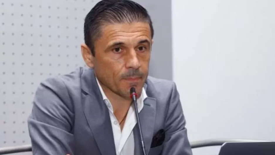 Ο Μάζιτς κάλεσε σε συνάντηση (αυστηρά) τους Προέδρους!