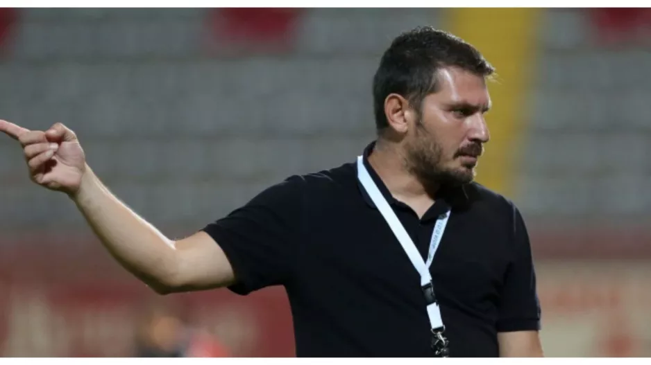 Εννιά τελικοί!