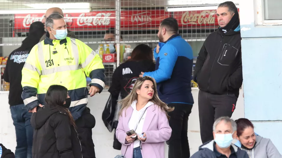 ΕΞΕΛΙΞΗ/Πληρότητα σε γήπεδα στο 70% -Επιστρέφουν... οι ανεμβολίαστοι