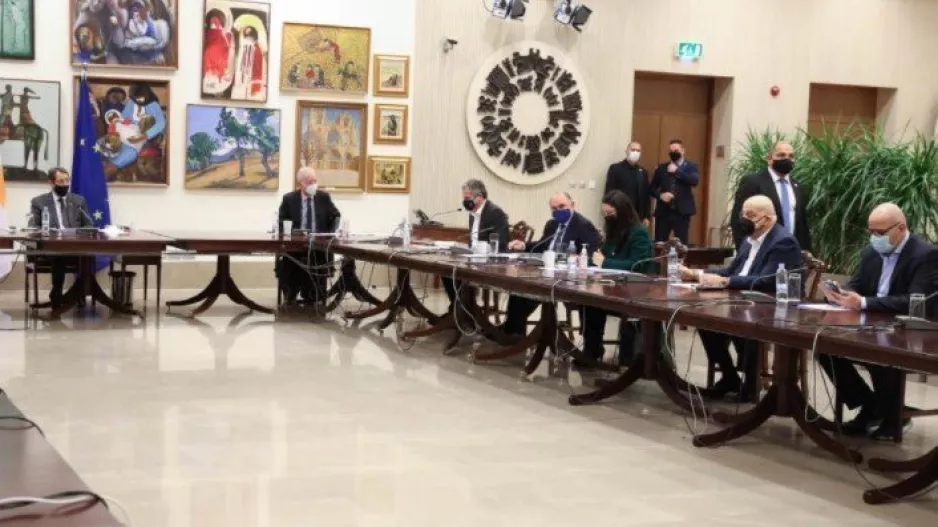 Oδηγίες για βελτίωση γηπέδων από τον ΠτΔ 