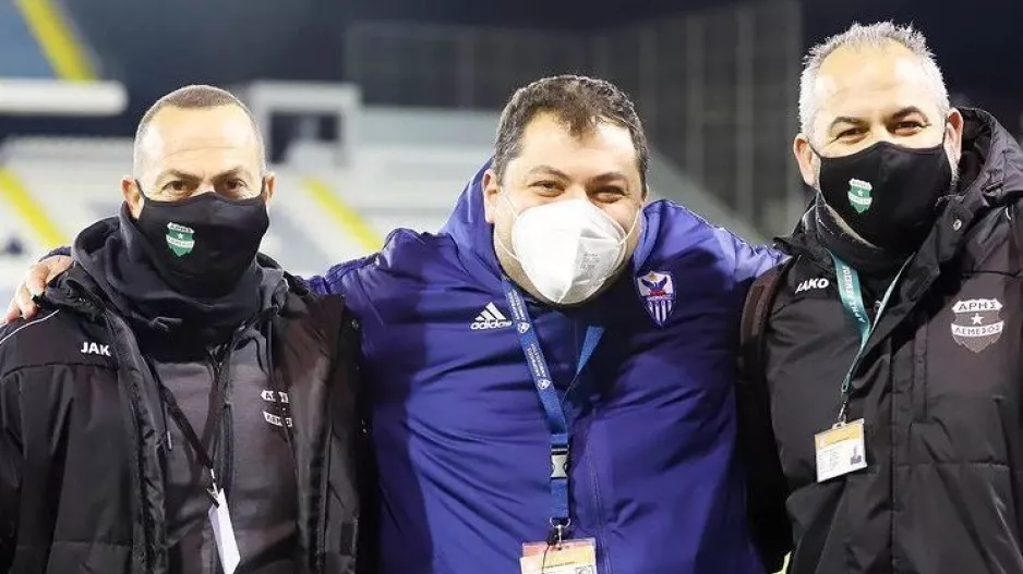 "Οι ιδιότητες αλλάζουν, η φιλία και ο σεβασμός μένουν"