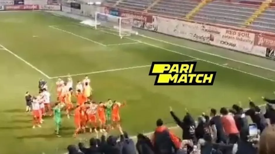 'Έστησαν πάρτι μπροστά στον κόσμο τους! (βίντεο)