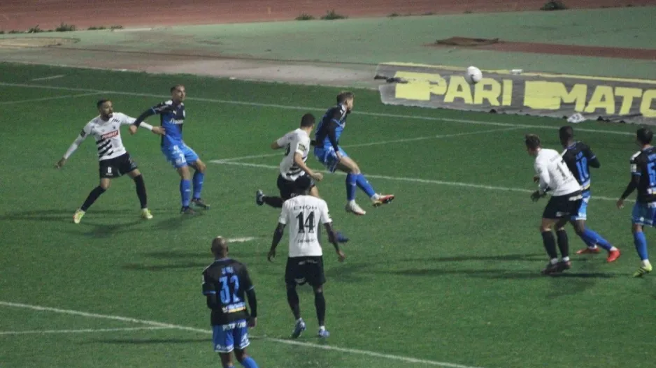 ΦΩΤΟΣ/Καρέ-καρέ το 2-1 της ΠΑΕΕΚ