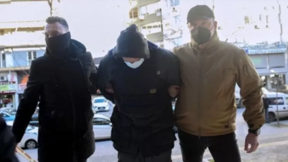 Ανατροπή: 20χρονο Έλληνα δείχνουν ως δράστη οι συλληφθέντες