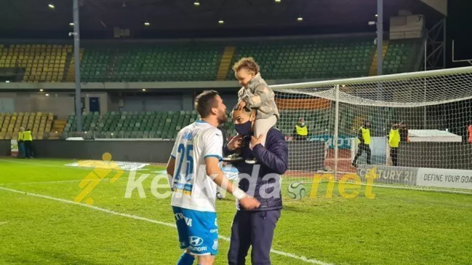 Χάμπος με τους... Ντιγκινί! (φώτος)