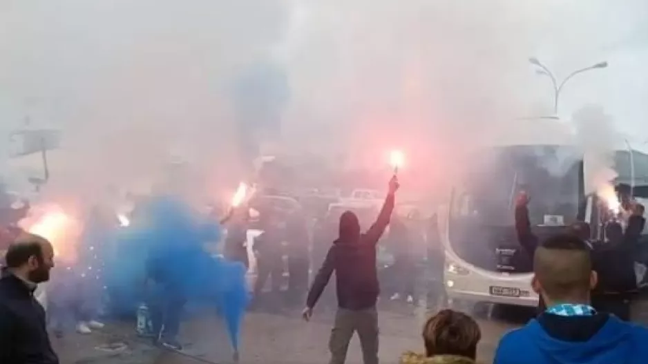 Ξεσηκωμός! (βίντεο-κάλεσμα)
