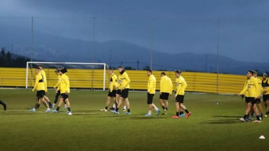 Με Αραούχο, αλλά όχι Μισελέν στη Λεωφόρο η ΑΕΚ