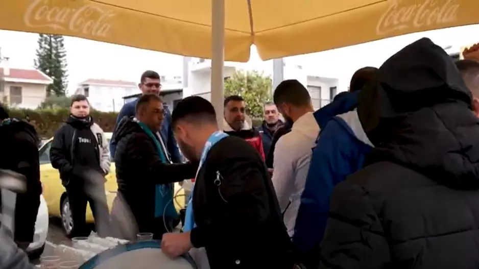 Πλούσια παρακάμερα με... πυρσούς, αντιδράσεις και πολλά άλλα