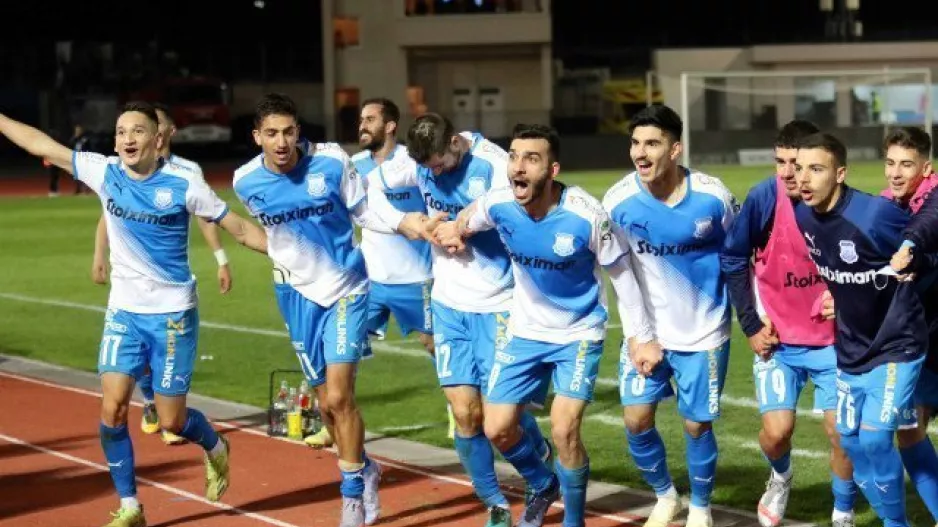 Της ανατροπής! 