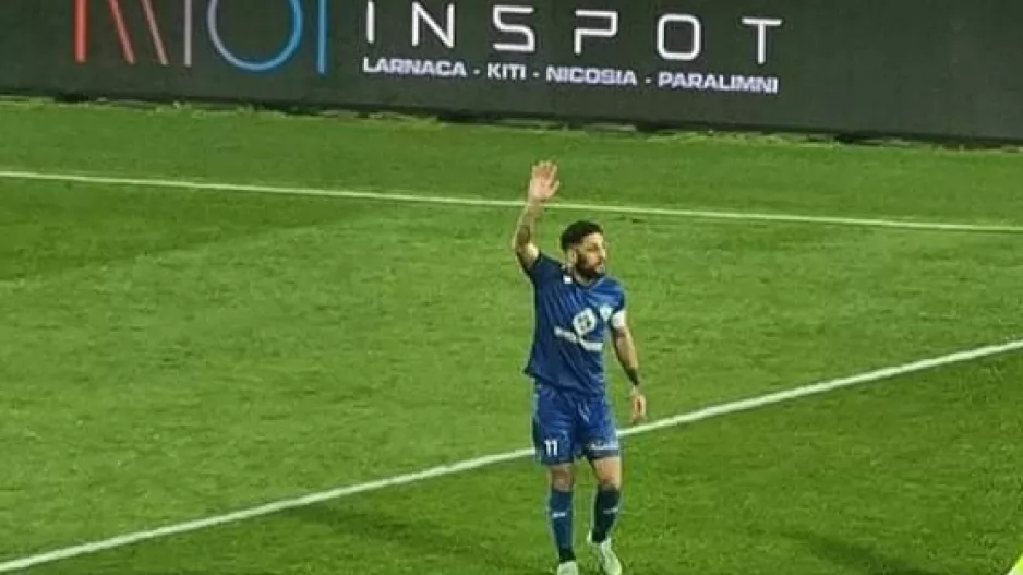 "Τσέκαραν" και τον "Λέο" στην ΑΕΚ
