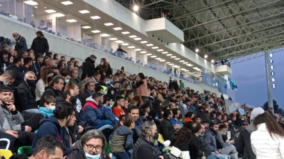 (ΦΩΤΟΣ) Ο κόσμος στην "ΑΡΕΝΑ"