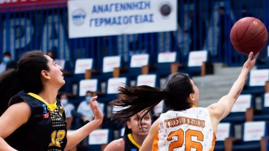 Στον τελικό ΑΕΛ και Αναγέννηση