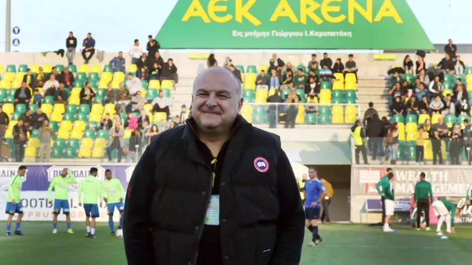 Καραπατάκης: "Αν τους ενδιαφέρει να έρθουν κοντά"
