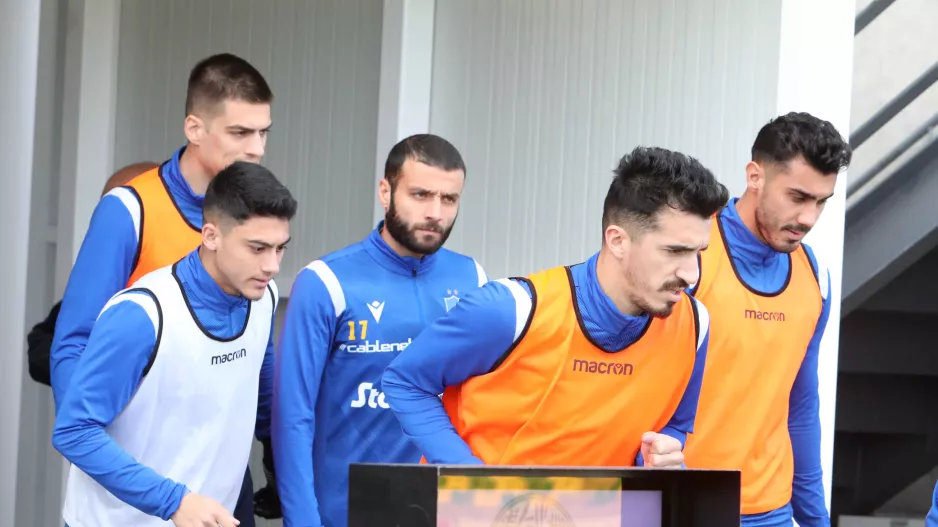 H εντεκάδα του ΑΠΟΕΛ με "Οκρι", Καρώ και Σατσιά