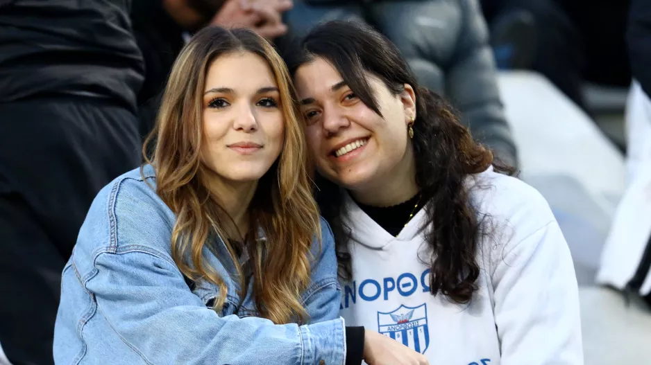 Πάνε γήπεδο;