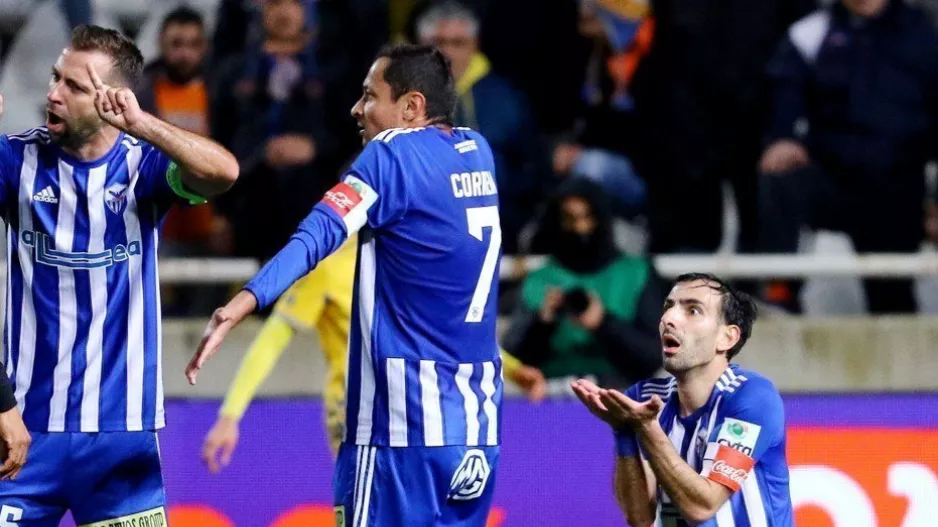 Στο 4', στο 4' και στο 1'... 