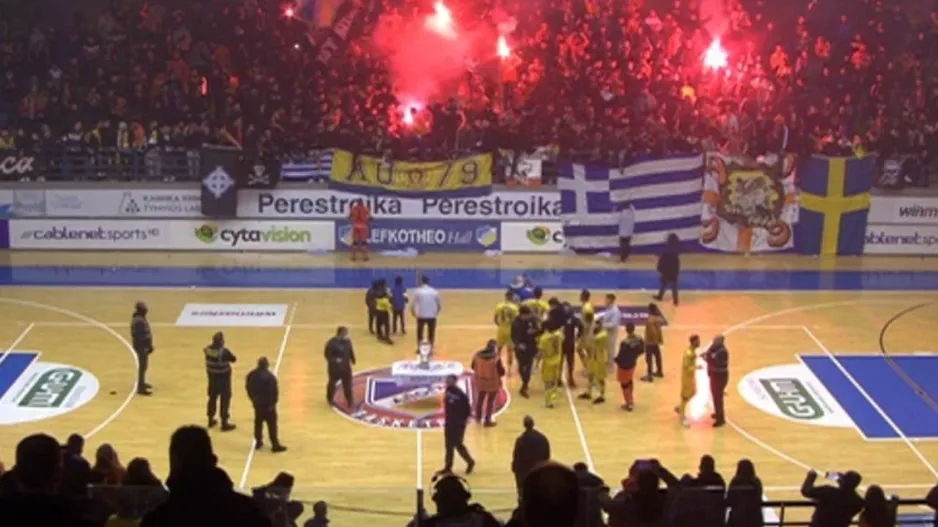 Στο… καυτό «Λευκόθεο», Πρωταθλητής ο ΑΠΟΕΛ! (φώτος)