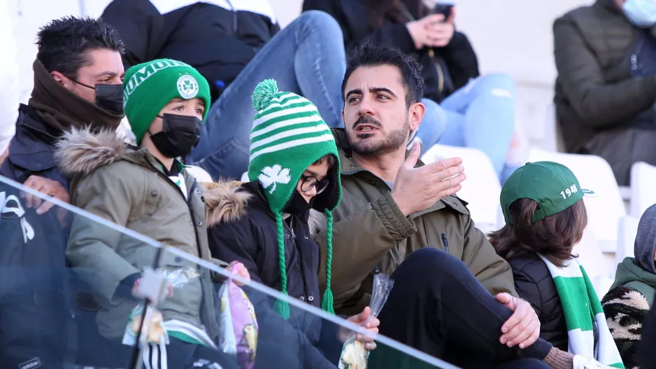 (ΦΩΤΟΡΕΠΟΡΤΑΖ) O κόσμος στο ΓΣΠ