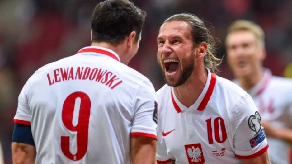 AEK: Πρόλαβε τις Γρανάδα και Κάντιθ για τον Κριχόβιακ