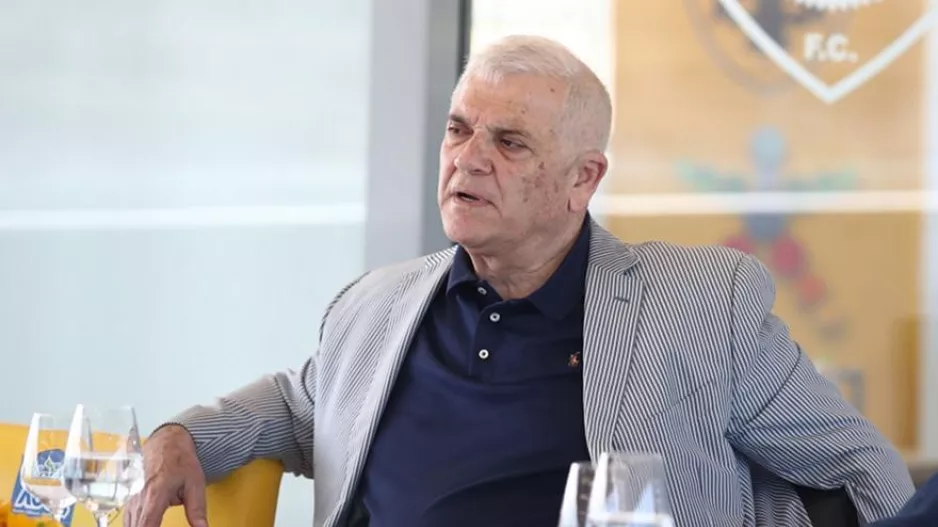 Στα Σπάτα μετά την απομάκρυνση Γιαννίκη!
