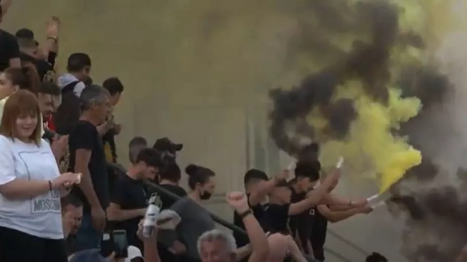 Κόσμος στα γήπεδα