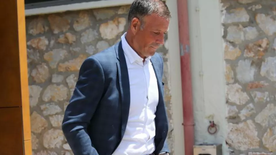 Αποθέωσε τον ρέφερι του Λίβερπουλ - Έβερτον ο Κλάτενμπεργκ
