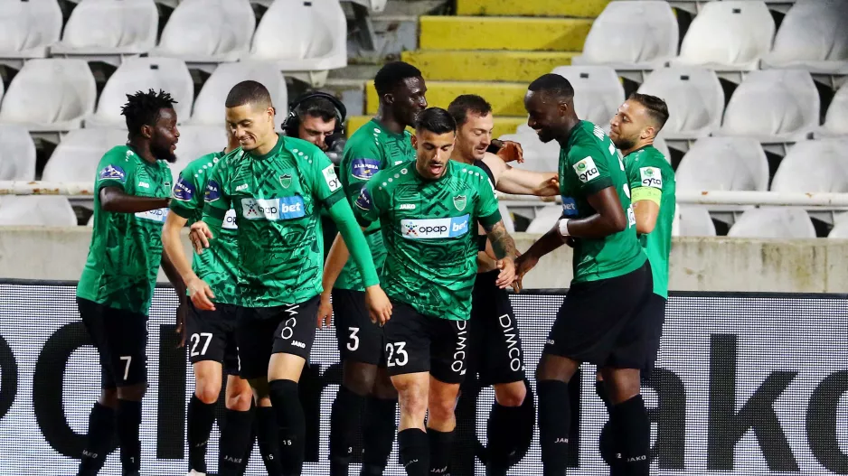 3-0 την Ομόνοια μετά από 22 χρόνια!