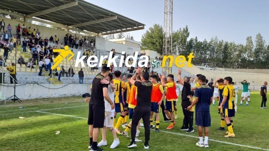 Στον τελικό η ΑΕΛ! (φώτος)
