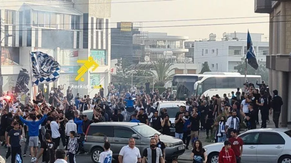Πάρτι οι "φυγάδες" - Χαμός στην άφιξη της αποστολής (βίντεο)
