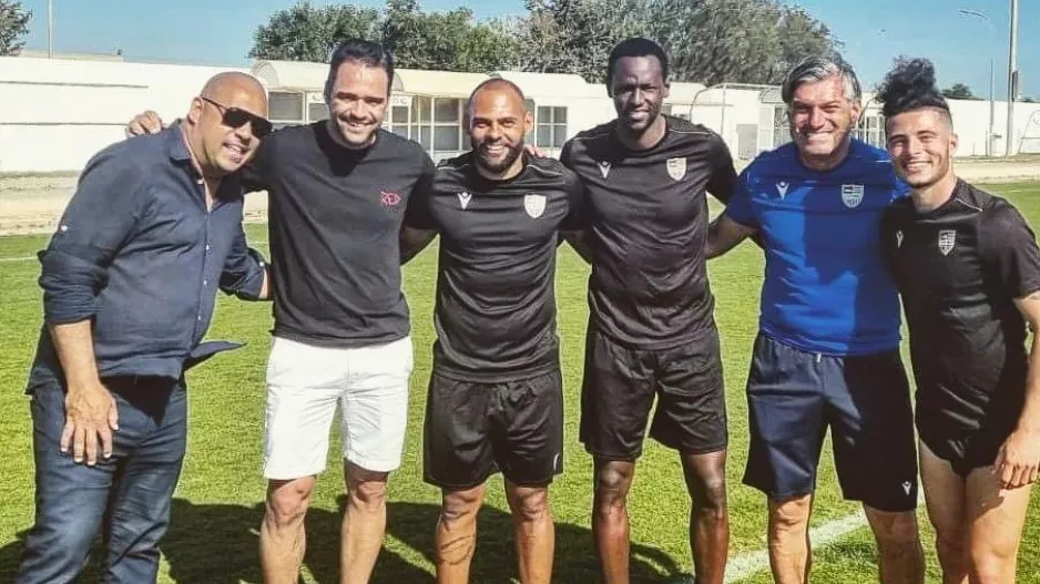Στην τελευταία παρών και ο Άλεξ Ντα Σίλβα!